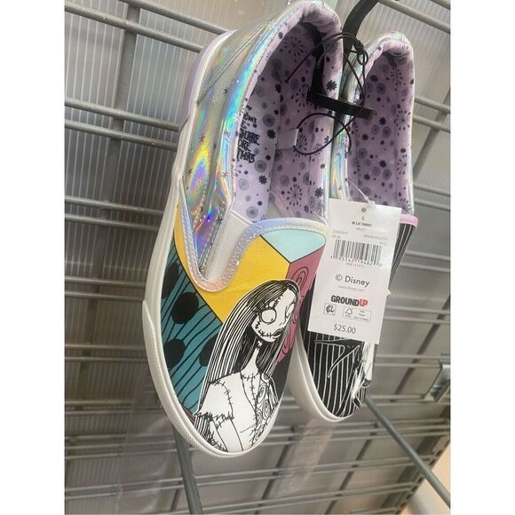 Disney Women’s Nightmare Before Christmas Low Top Slip-On Sneakers Sz 9 - Picture 7 of 7